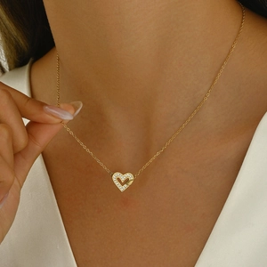 Elegant Stainless Steel Hollow Heart Pendant Necklace For Women Gold Rose Gold Silver Pave Rhinestone Link Chain Jewelry