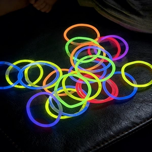 Colorful fluorescent glow-in-the-dark silicone bracelets for parties and festive events