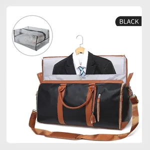 Große schwarze PU-Leder Reisetasche mit braunen Griffen und Platz für Anzug-Lagerung