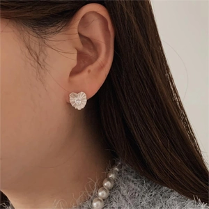 925 sterling silver heart stud earrings with pleated texture and center zircon