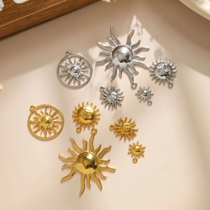 DIY 304 stainless steel sun charms in gold and silver finish for jewelry making
