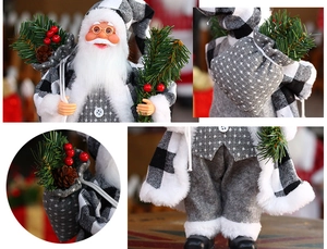 Gros plan du Père Noël de style nordique avec manteau à carreaux et sac de pommes de pin