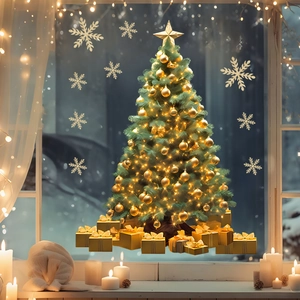 Details von Weihnachtsbaum-Fensteraufklebern mit goldenen Geschenken und Schneeflocken