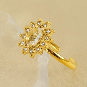 18K gold-plated stainless steel sunflower ring with sparkling zircon in an open adjustable design