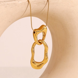 Irregular Double Interlocking Rings Pendant Necklace Stainless Steel 18K Gold Plated Snake Chain Minimalist Jewelry For Women