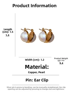 Detailed size chart for minimalist gold-plated pearl hoop earrings showing dimensions and weight