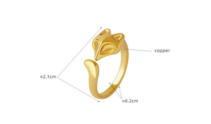 Close-up of golden copper fox-shaped ring showing 2.1cm diameter and fine textures