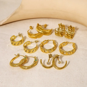 Set of luxury 18K gold plated titanium steel C-shaped earrings with vintage textures