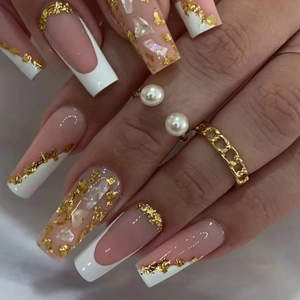 Unghie Finte Press On French Tip Forma Bara Lunga Foglia D'oro Glitter Conchiglia Rosa Nude Manicure Elegante Per Donne