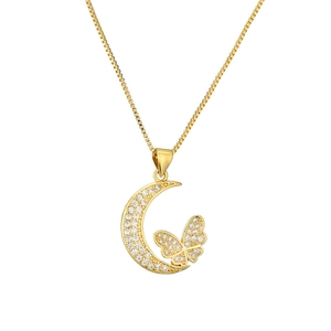 Collana minimalista dorata con pendente luna e farfalla e cristalli su catena box