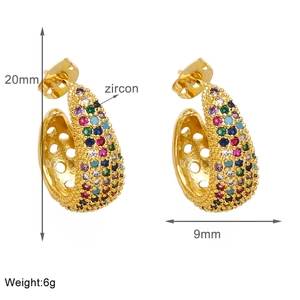 Detail view of 18k gold plated C-shaped earrings with colorful zircons and size info