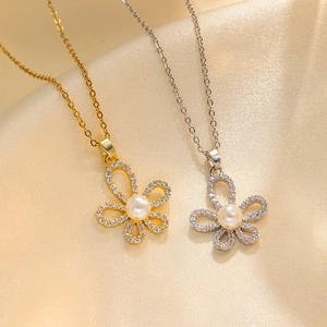 Flower Butterfly Pendant Necklace Stainless Steel Zircon Artificial Pearl Inlaid Clavicle O-Chain Elegant Jewelry For Women