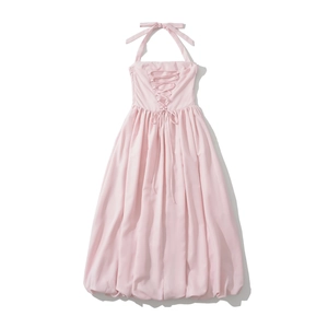 Robe midi rose dos nu avec lacets croisés dans le dos et jupe fluide à coupe évasée