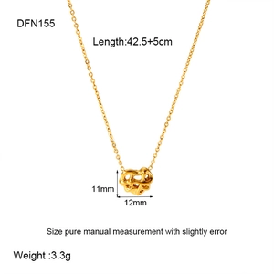 Detail view of 18k gold heart pendant with dimensions and adjustable chain length