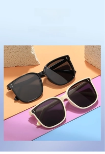 Lot de lunettes de soleil carrées enfant noires et beige avec protection UV