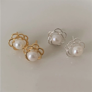 Flower Artificial Pearl Stud Earrings With 925 Sterling Silver Earring Post Hollow Petal Design Minimalist Jewelry For Women