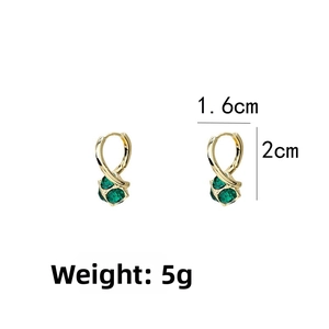 Detailed size view of luxury gold earrings with green gems showing 1.6cm width and 5g weight