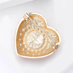Elegant gold heart brooch with round pearls and sparkling rhinestones for women
