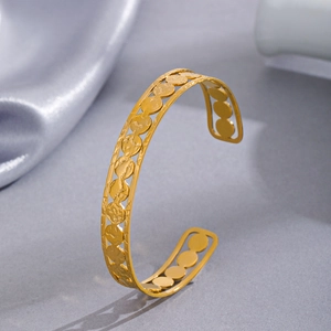 Cuff Bracelet 14K Gold Plated 304 Stainless Steel Hammered Texture Hollow Round Disc Open Adjustable Bangle For Women