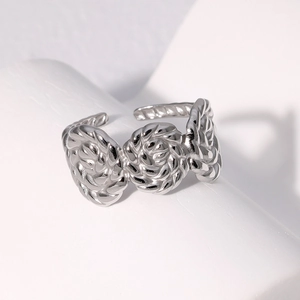 Silberner verstellbarer offener Ring mit geflochtenem Blumendesign aus poliertem Stahl