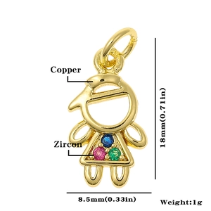 Detail of a 18mm golden copper girl pendant with zircon stones and size specifications