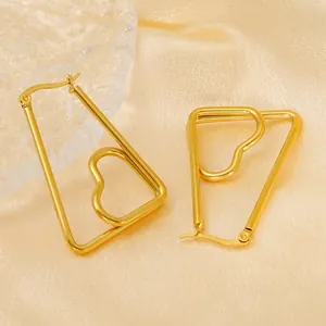 Boucles d'oreilles en acier inoxydable plaqué or 18K avec cœur ajouré géométrique