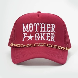 Burgunder-Burgunderfarbene Trucker-Cap mit Mother-Stickerei und goldener Kettendekoration