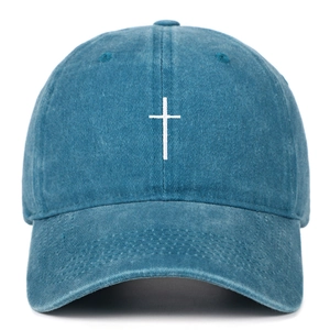 Vintage gewaschene blaue Baseballkappe mit weißer Kreuzbestickung und verstellbarem Riemen