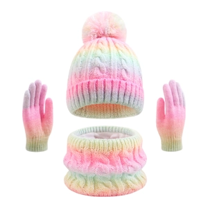 3-teiliges Winter-Strickset mit Bommelmütze, Schal und Handschuhen in Bonbon-Farben
