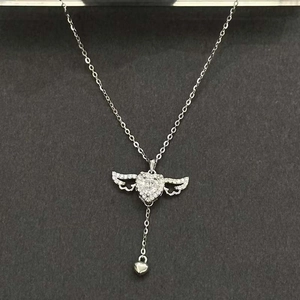 Collier Coeur Aile D'ange Alliage De Zinc Romantique Zircon Gland Pendentif Bijoux Cadeau Pour Femmes Filles Argenté