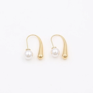 Minimalist 18k gold plated drop pearl earrings with elegant geometric water drop design