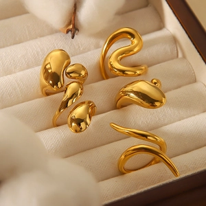Lava style 18k gold plated stainless steel open snake rings for women on beige velvet