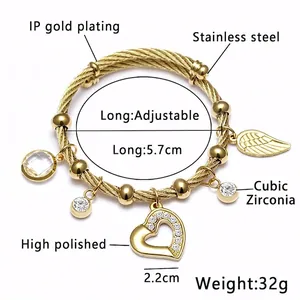 Bracelet câble en acier inoxydable plaqué or IP réglable avec breloques cœur et plume