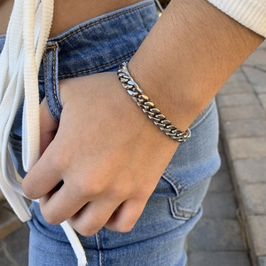 Cuban Link Chain Bracelet Stainless Steel Polished Non-Fading Hip Hop Trendy Fashion Jewelry For Men And Women Silver Tone