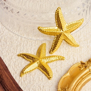 Minimalist gold starfish charms in 304 stainless steel for DIY necklace making