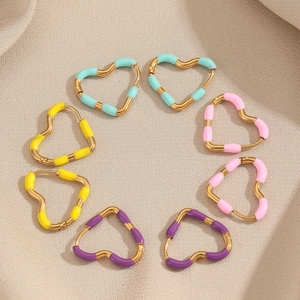 Minimalist heart-shaped gold plated hoop earrings with colorful enamel drip finish