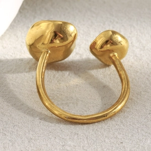 Minimalist 18K gold plated stainless steel open ring with artistic shell pearl elements