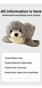 Dettaglio del giocattolo di peluche a forma di foca in morbido tessuto di velluto