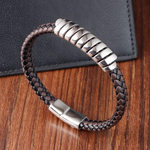 Retro braided leather bracelet for men with brown and black cords and magnetic steel clasp