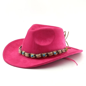 Chapeau de cowboy western en daim rose foncé avec bandeau tissé en perles turquoise