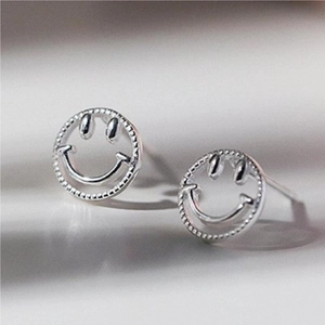 Minimalist S925 sterling silver hollow smiley face stud earrings with beaded edge