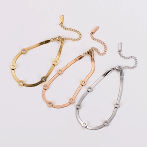 Stainless Steel Bracelet For Women Featuring Roman Numerals And Inlaid Round Crystal Charms Flat Snake Blade Chain Jewelry