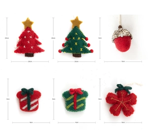 Detail of 6pcs Christmas wool felt ornaments showing dimensions for trees and acorns