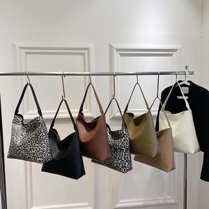 Woven PU Leather Leopard Print Large Capacity Tote Bag For Women Chic Minimalist Shoulder Handbag Casual Commuter Daily