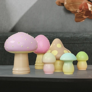 Stampi in silicone a fungo 3D e decorazioni in resina colorata per la casa