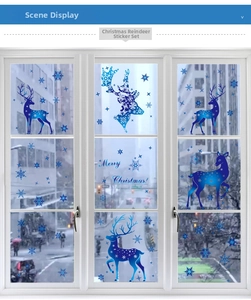 Stickers de fenêtre statiques avec rennes bleus et flocons de neige sur cadre en bois