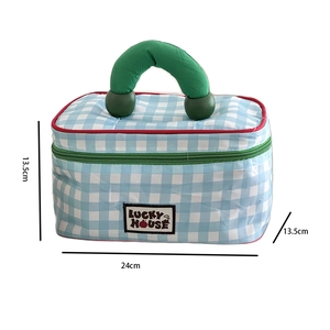 Blue and white checkered cosmetic bag showing dimensions 24cm x 13.5cm x 13.5cm