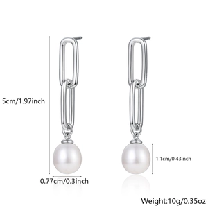 Detailed view of long 925 silver pearl earrings with size dimensions and weight info