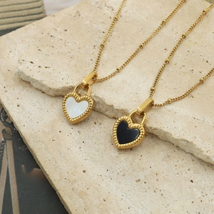French Style Electroplated Stainless Steel Heart Pendant Necklace Double Sided Shell Inlay Satellite Chain Jewelry For Women