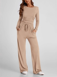 Set casual da donna autunnale con top a maniche lunghe e pantaloni larghi con coulisse